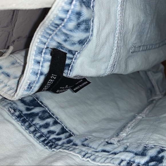 Forever21 Jean Jumper - Picture 11 of 12